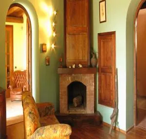 Alloggio per agriturismo La Foresta Del Salto Del Corvo *